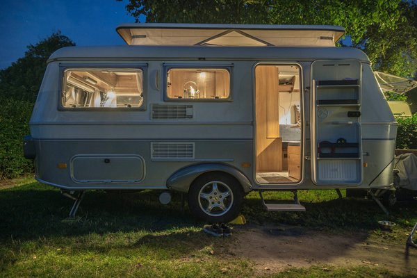 Qui peut vous aider à vendre votre mobil-home d'occasion afin d'investir pour votre future résidence principale ?